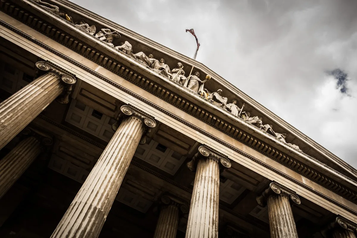 Filing cases and linking them to the courts